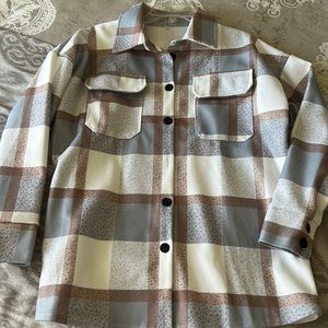 NWOT SHACKET From AMAZON Sz Medium